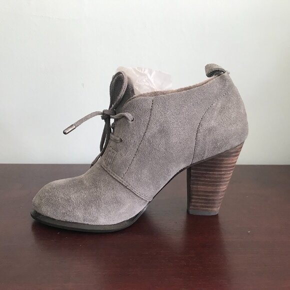 Hive & Honey | Gray Suede Lace-Up Ankle Booties - Picture 8 of 12